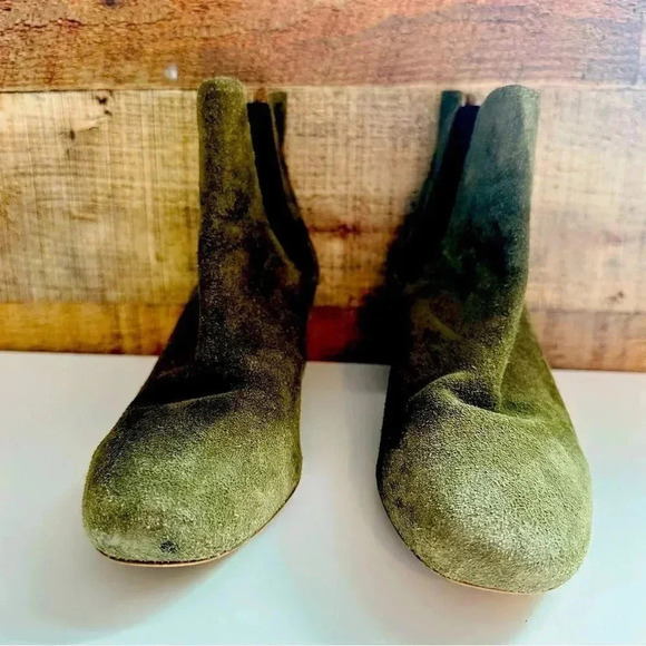 Madewell Walker Chelsea Ankle Boots Women Madewell The Walker Chelsea Suede Bootie